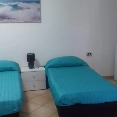 Dettori Guest house *