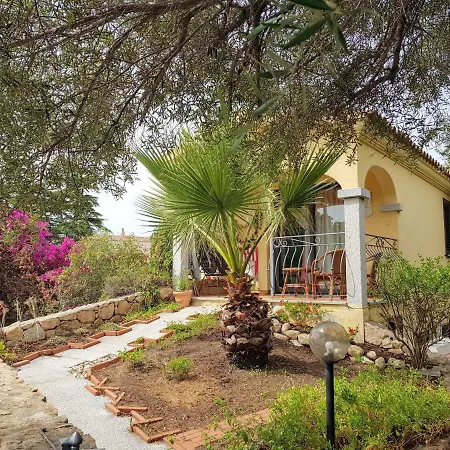 Dettori 招待所 3*