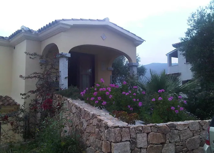 招待所 Dettori 3*