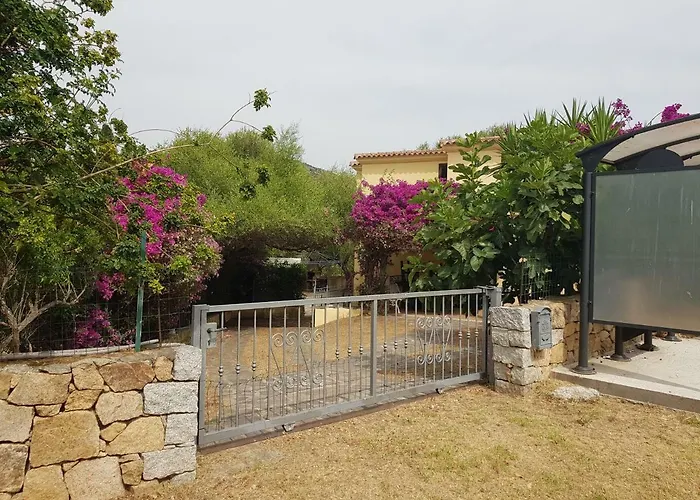 招待所 Dettori 3*